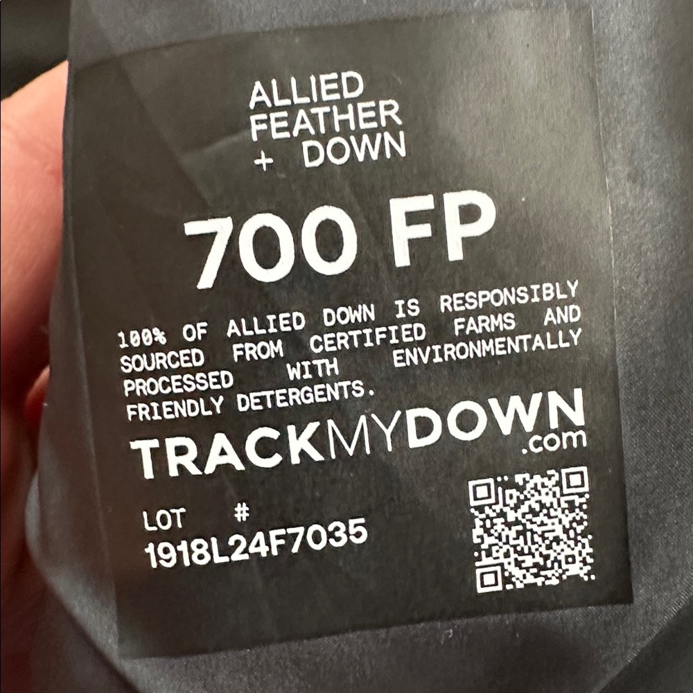 Backcountry hooded down jacket - image 11